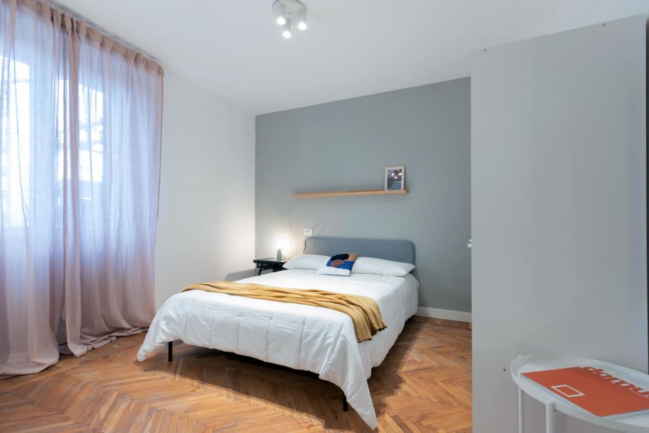 Top Living Apartments - Carducci Торино Екстериор снимка