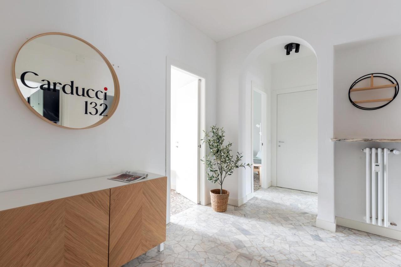 Top Living Apartments - Carducci Торино Екстериор снимка