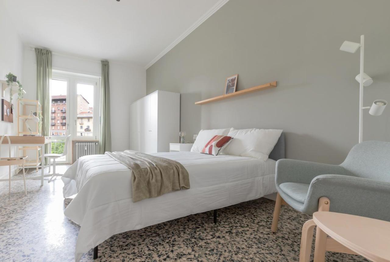Top Living Apartments - Carducci Торино Екстериор снимка