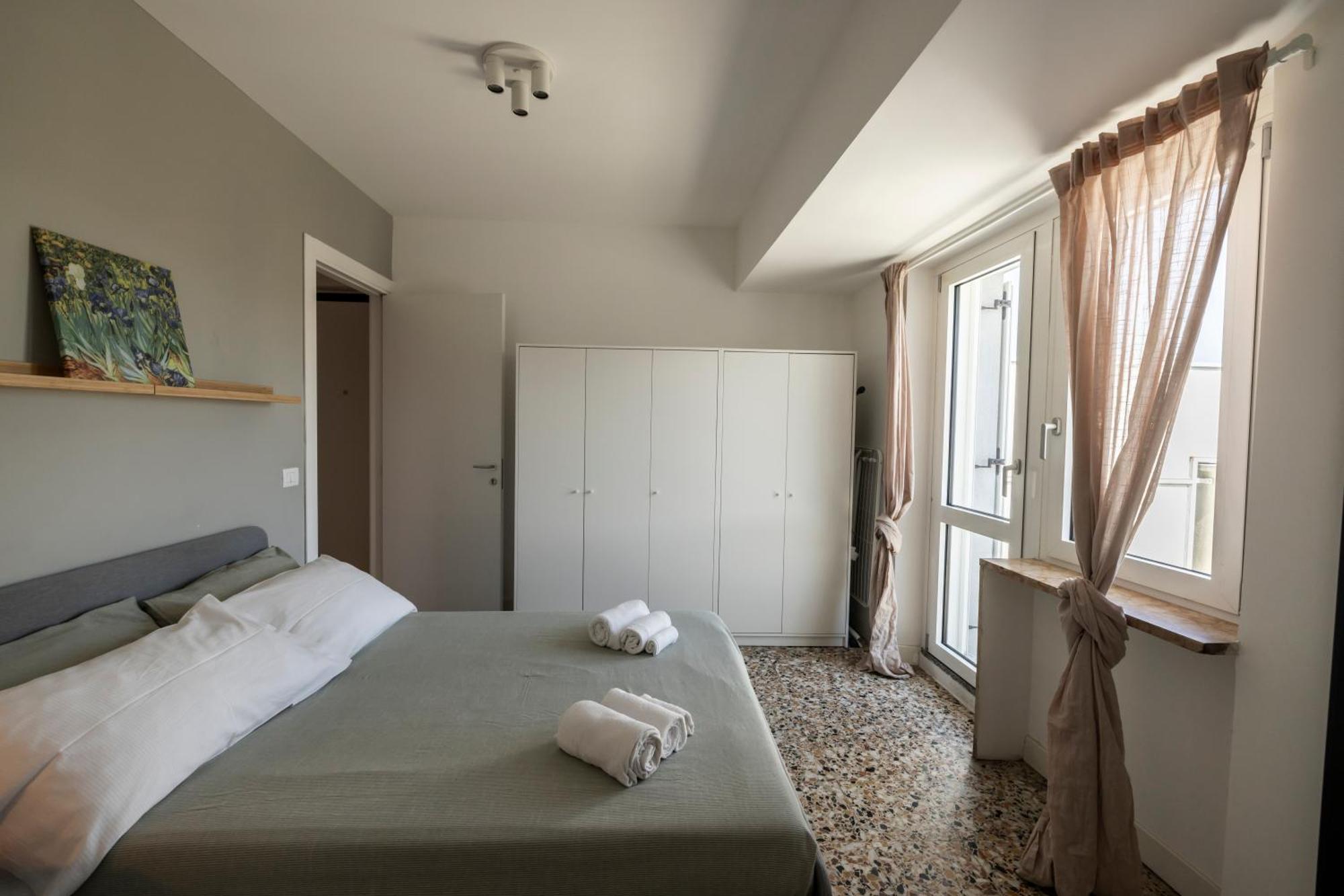 Top Living Apartments - Carducci Торино Екстериор снимка