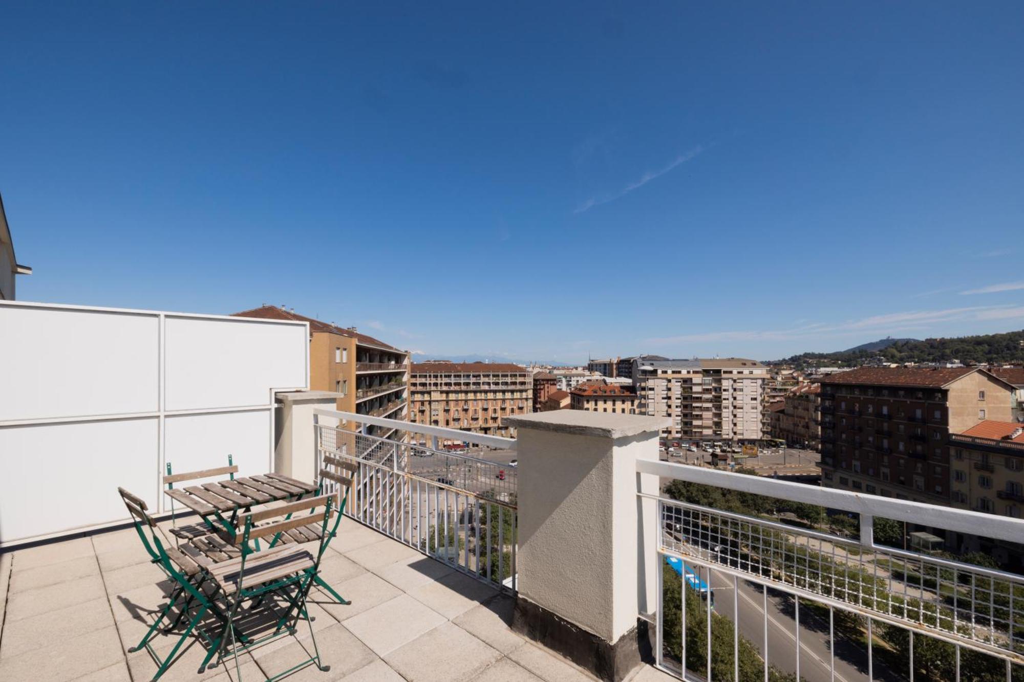 Top Living Apartments - Carducci Торино Екстериор снимка